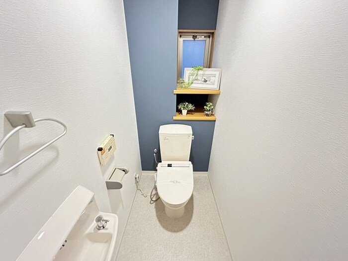 物件内観写真12　(トイレ)