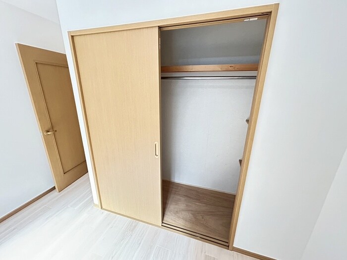 物件内観写真15　(収納)
