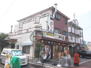 ヒガビル外観写真