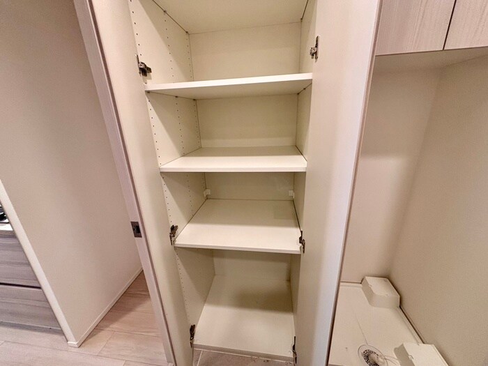 物件内観写真20　(収納)