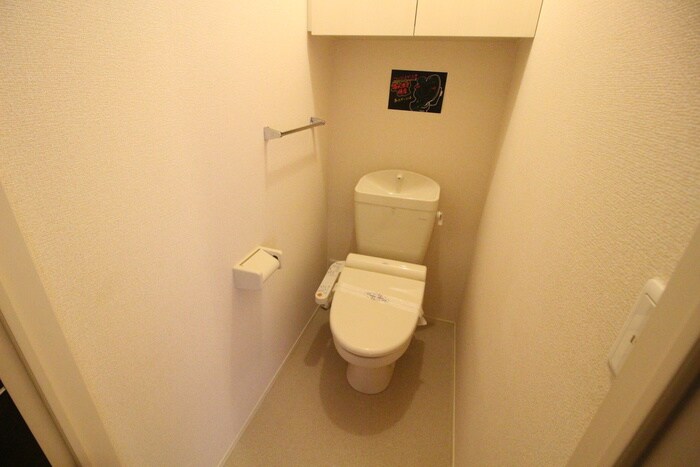 物件内観写真11　(トイレ)