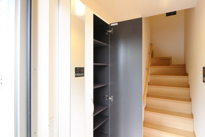 物件内観写真14　(靴箱)