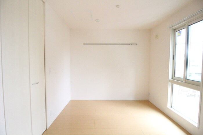 物件内観写真18　(居室)