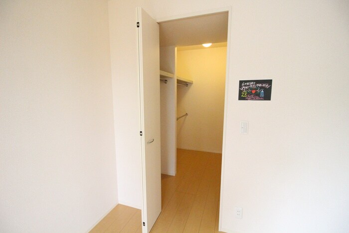 物件内観写真19　(収納)