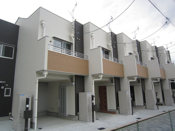 物件外観写真6　(外観写真)