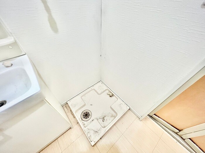 物件内観写真19　(洗濯機置場)