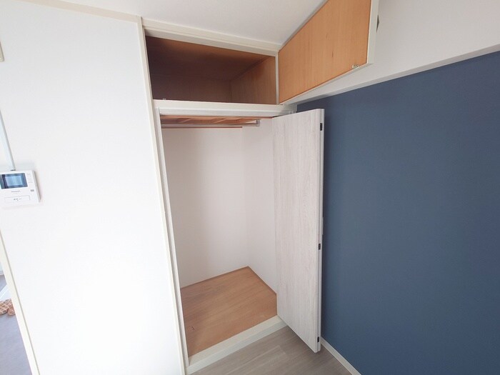 物件内観写真13　(収納)