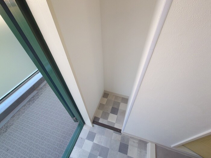 物件内観写真15　(収納)