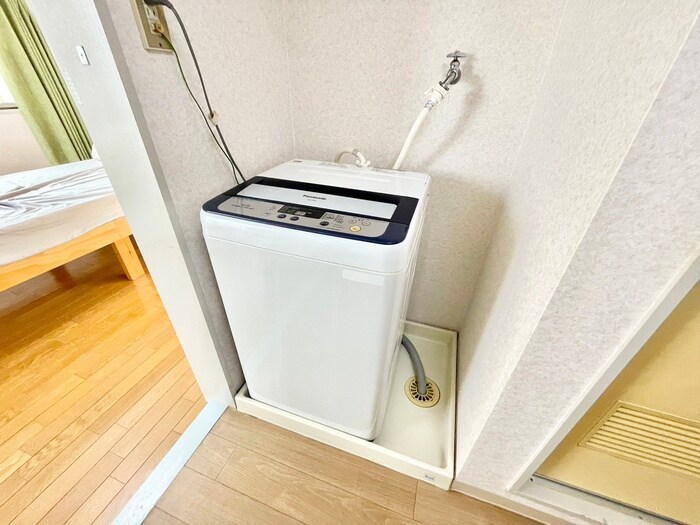 物件内観写真15　(洗濯機置場)