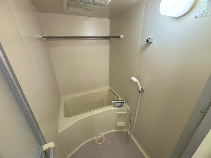 アッツ・コート美章園駅前のバス