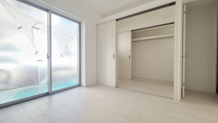 物件内観写真4　(居室)