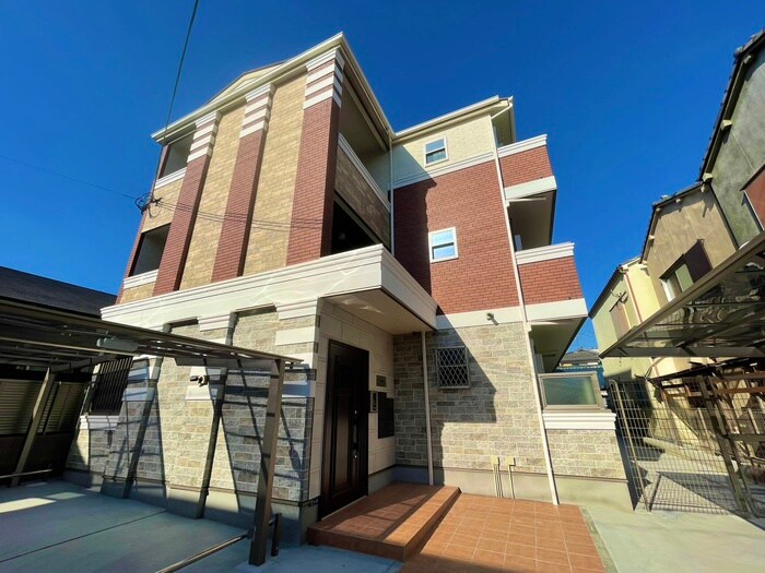 物件外観写真1　(外観写真)