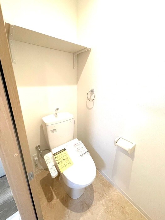 物件内観写真12　(トイレ)