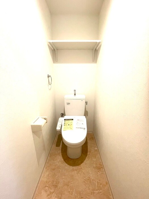 物件内観写真12　(トイレ)