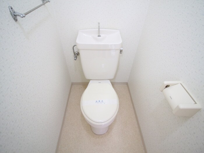 物件内観写真10　(トイレ)