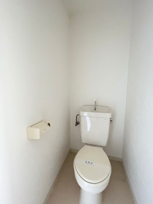 物件内観写真11　(トイレ)