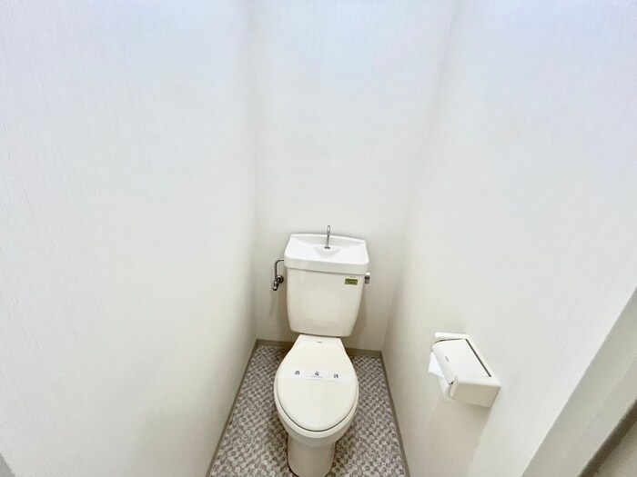 物件内観写真11　(トイレ)