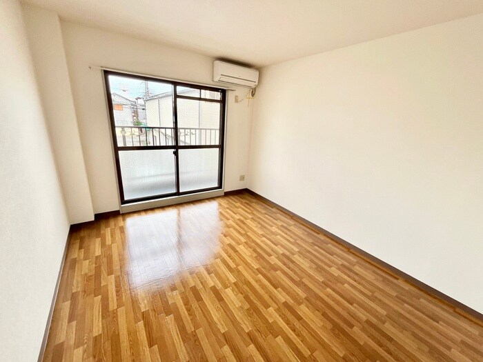 物件内観写真12　(居室)