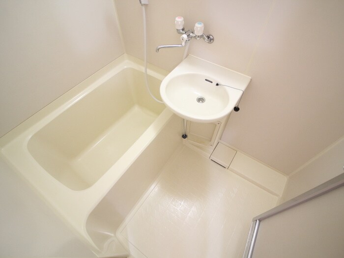 物件内観写真13　(バス／シャワールーム等)