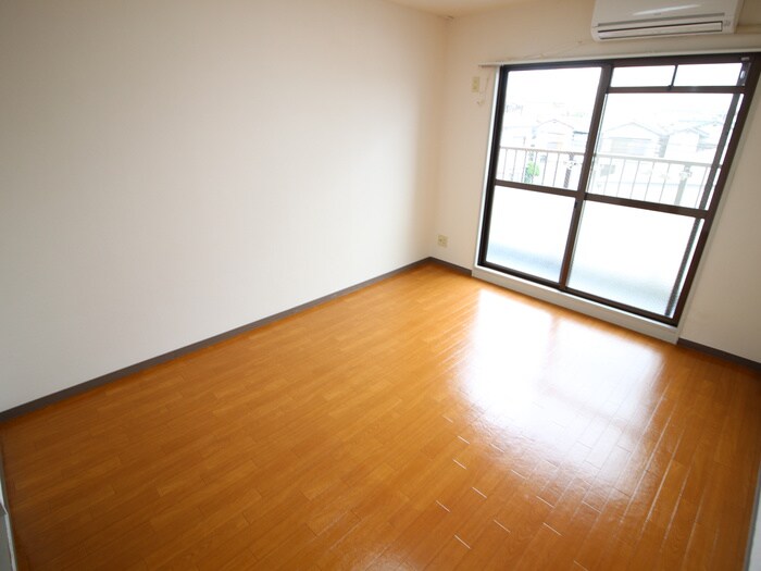 物件内観写真16　(居室)