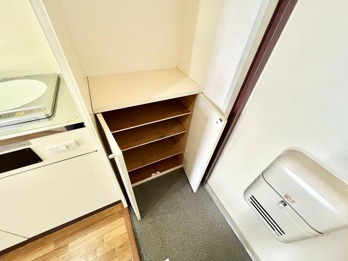 物件内観写真16　(靴箱)