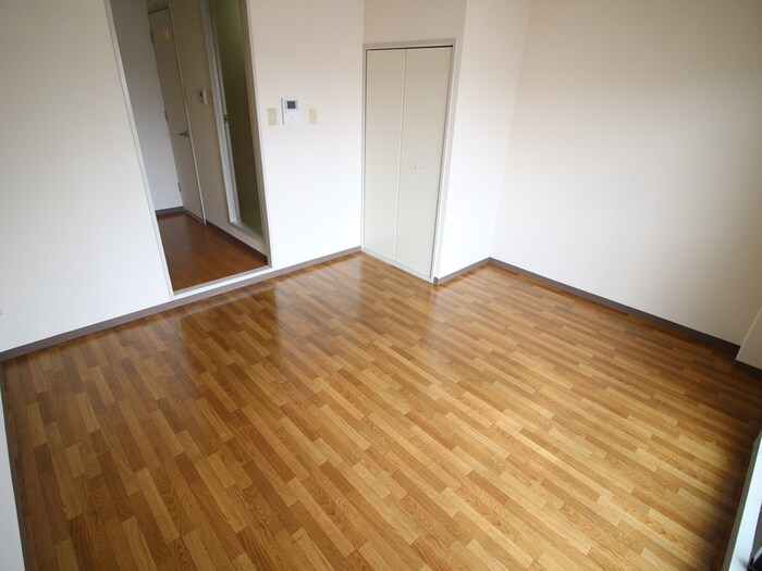 物件内観写真18　(居室)