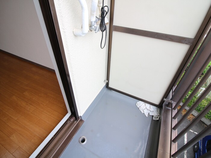 物件内観写真20　(洗濯機置場)