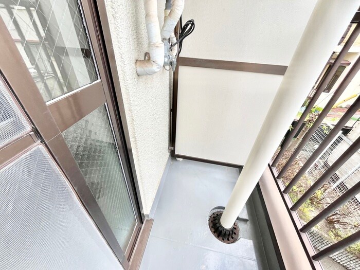 物件内観写真20　(洗濯機置場)