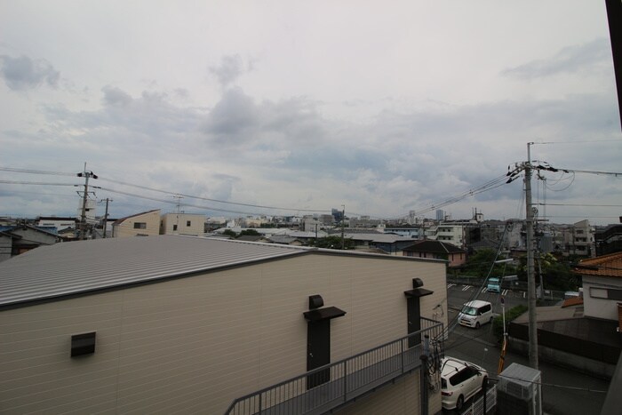 物件内観写真22　(室内からの展望)