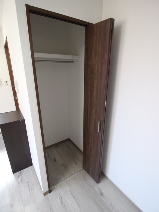 物件内観写真16　(収納)