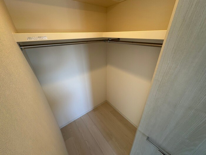物件内観写真14　(収納)