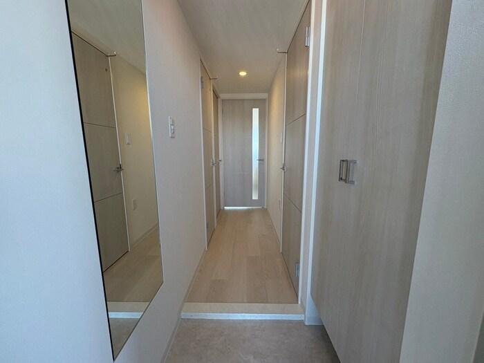 物件内観写真17　(廊下)