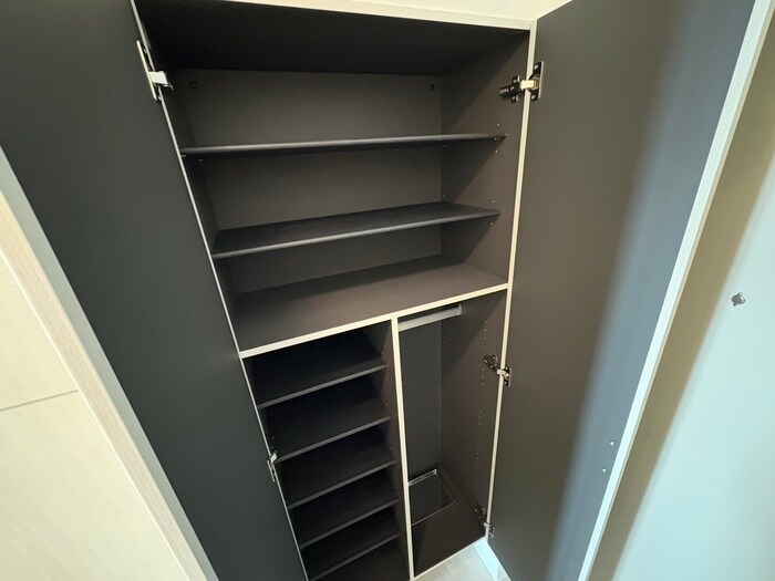 物件内観写真18　(靴箱)