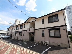 フレマリール若竹 南棟外観写真