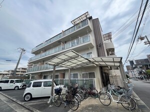 ハイツ宏有外観写真