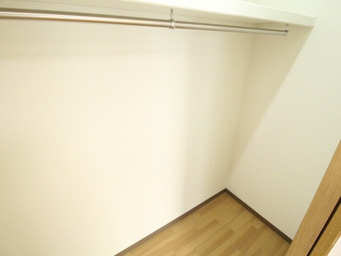 物件内観写真14　(収納)
