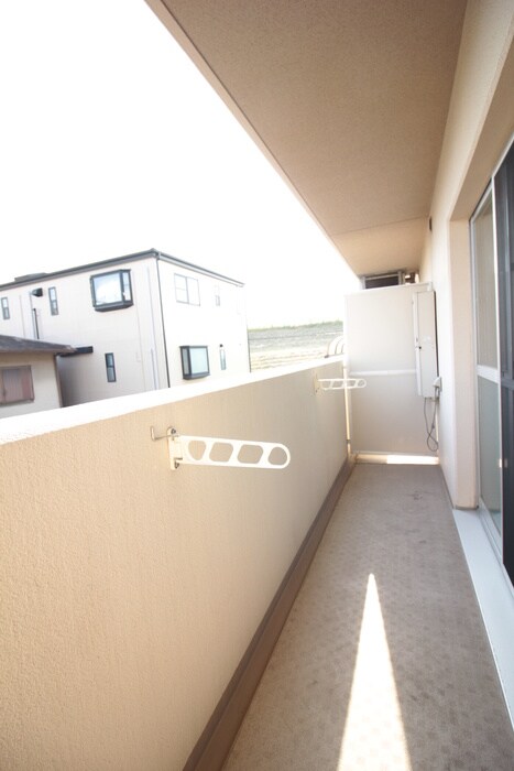 物件内観写真16　(洗濯機置場)