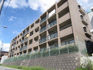 ﾌﾟﾘﾑﾍﾞｰﾙ向丘外観写真