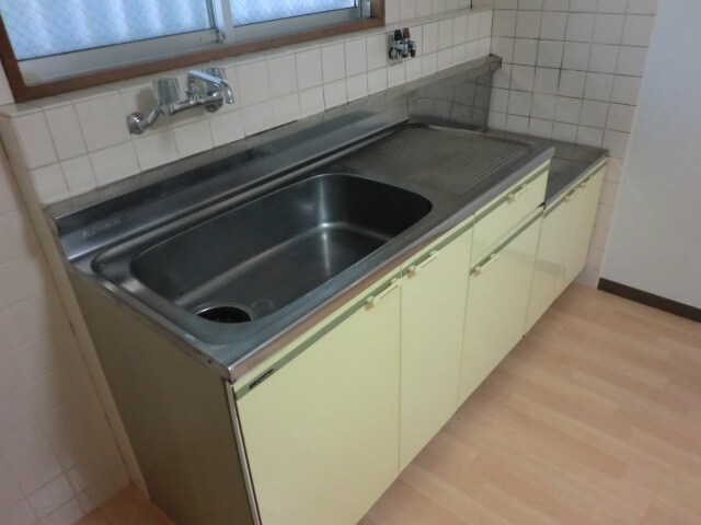 物件内観写真10　(収納)