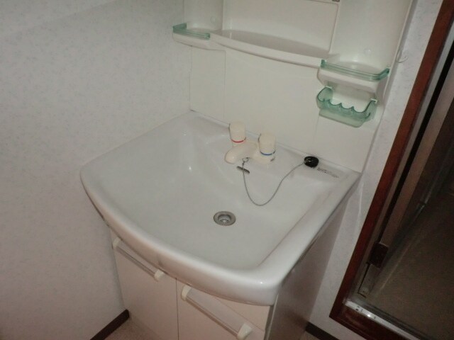 物件内観写真12　(洗面)