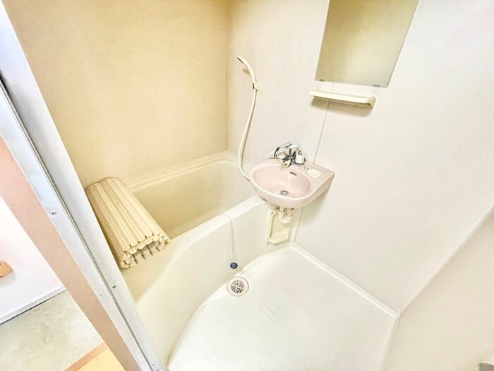 物件内観写真8　(バス／シャワールーム等)