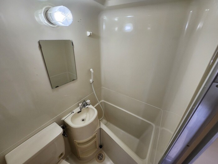 物件内観写真8　(バス／シャワールーム等)