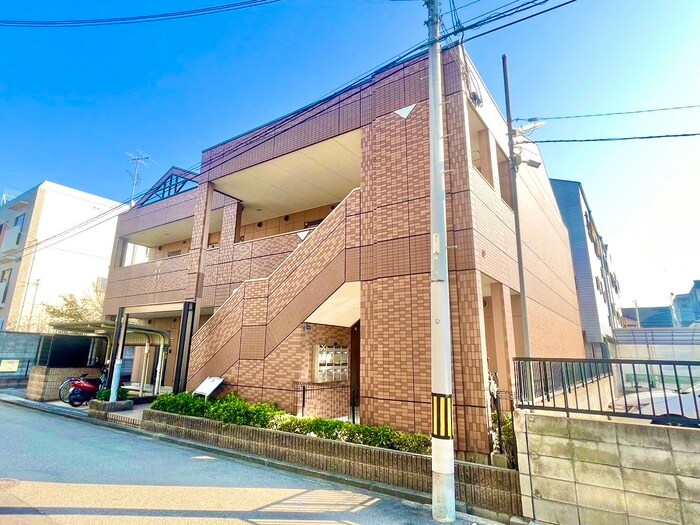 物件外観写真1　(外観写真)