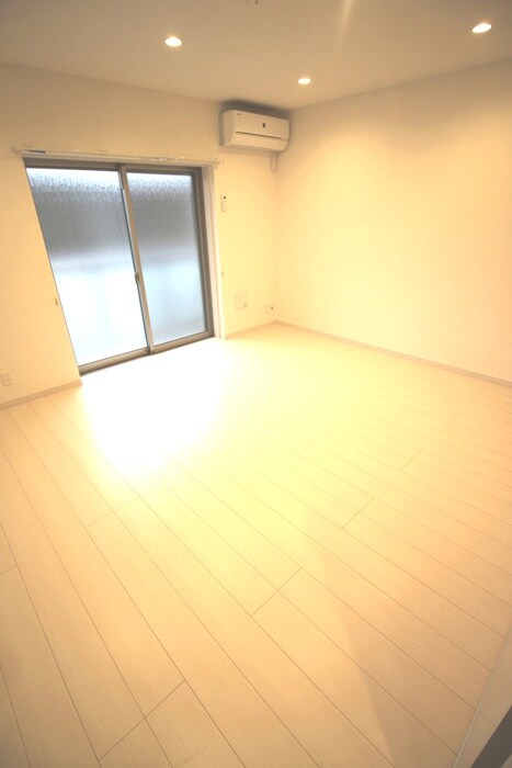 物件内観写真13　(居室)
