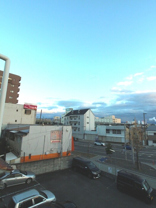 物件内観写真21　(室内からの展望)