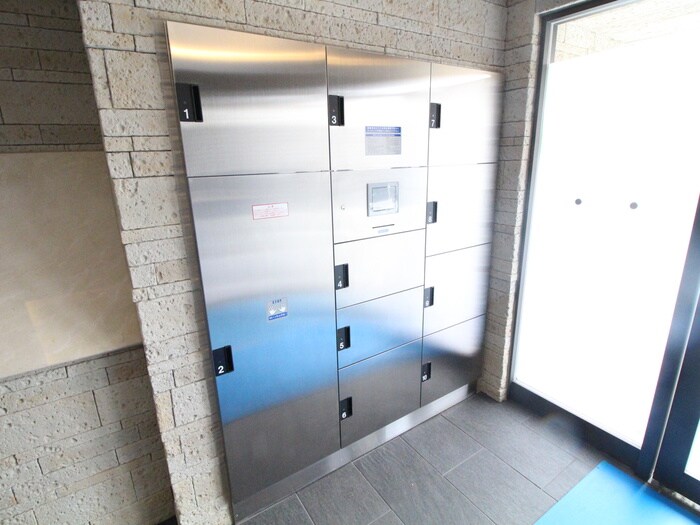 物件外観写真4　(建物設備)