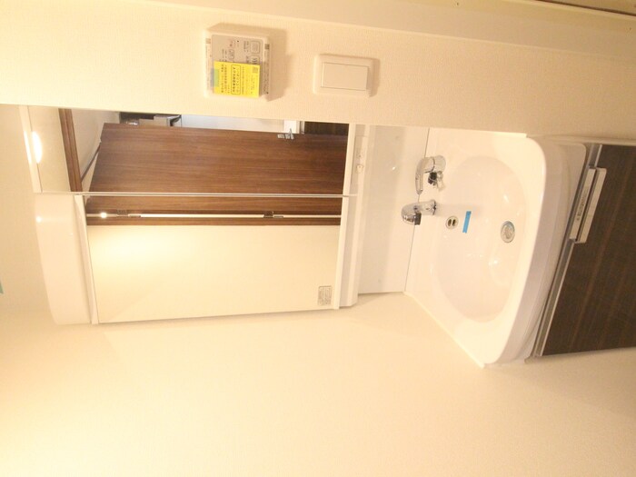 物件内観写真11　(洗面)