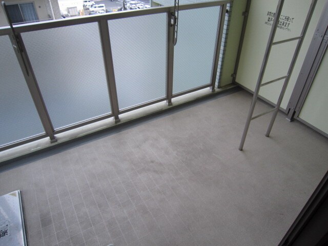 物件内観写真16　(ベランダ・バルコニー)