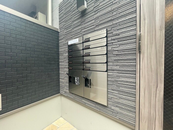 物件外観写真4　(建物設備)