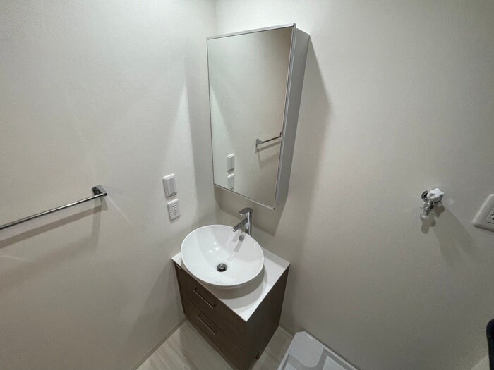 物件内観写真13　(洗面)